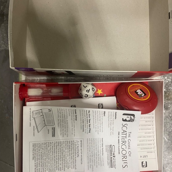 New Scattegories Game - Picture 5 of 5